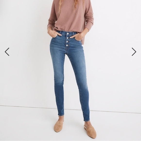 Madewell Tall 9" Mid-Rise Skinny Jeans in Varney Wash: ButtonFront Edition NB037 - Picture 1 of 5